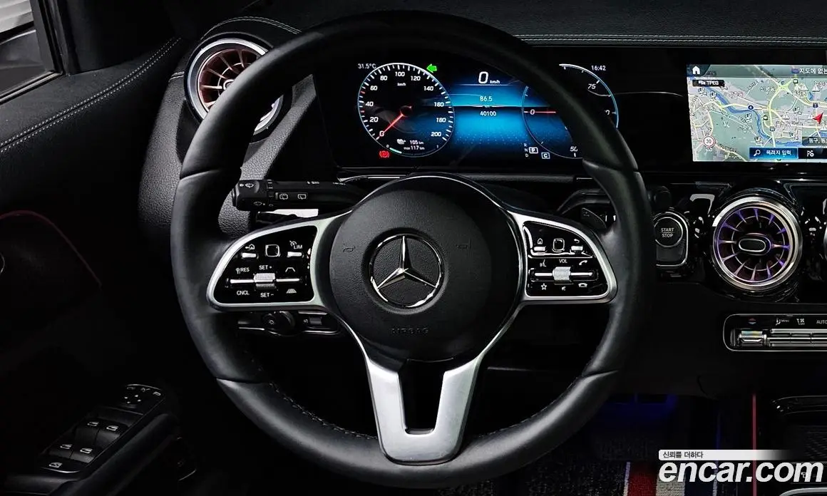 Mercedes-Benz EQA 2023 0.2 автомат (гидро), фото 18