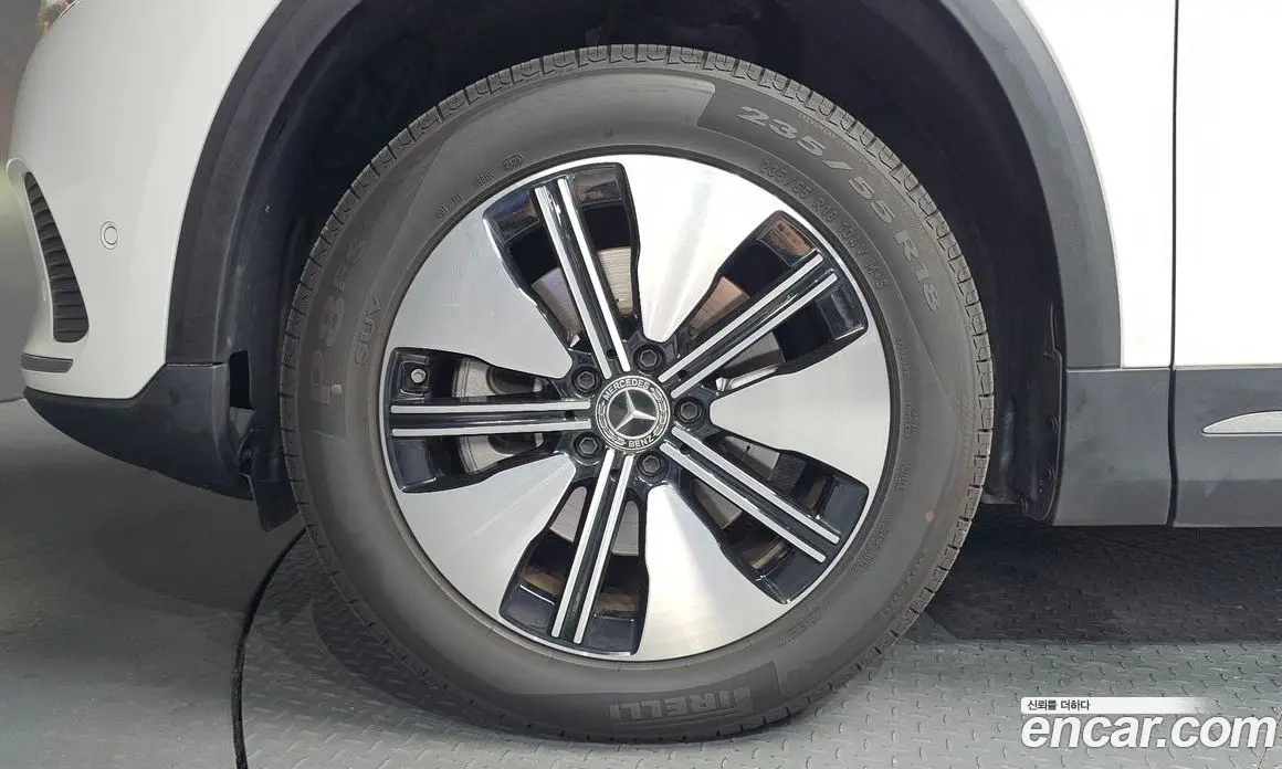 Mercedes-Benz EQA 2023 0.2 автомат (гидро), фото 4