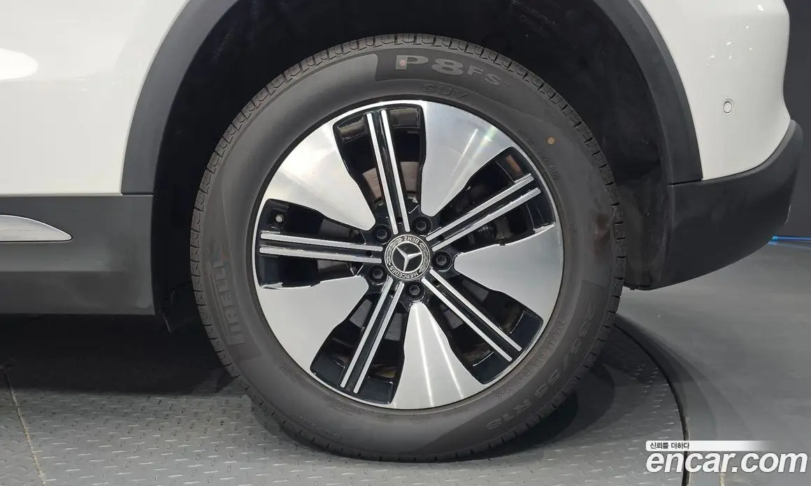 Mercedes-Benz EQA 2023 0.2 автомат (гидро), фото 6