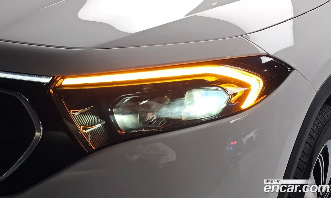 Mercedes-Benz EQA 2023 0.2 автомат (гидро), фото 7
