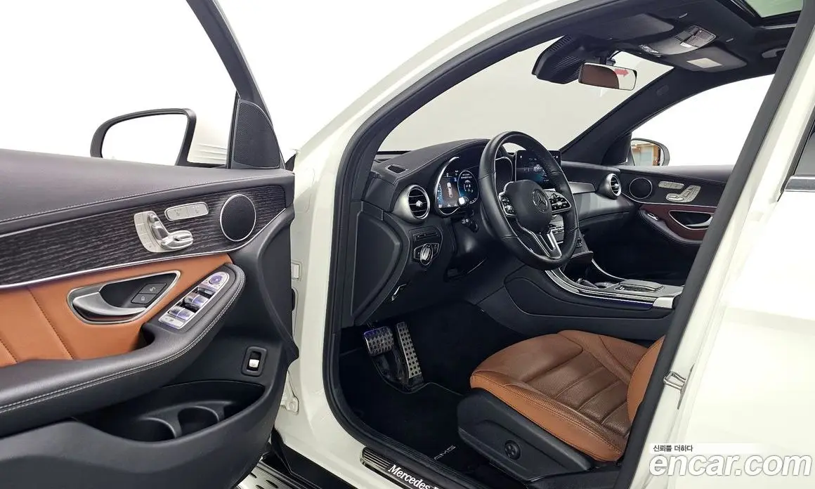 Mercedes-Benz GLC-Class 2023 2.0 автомат (гидро), фото 12