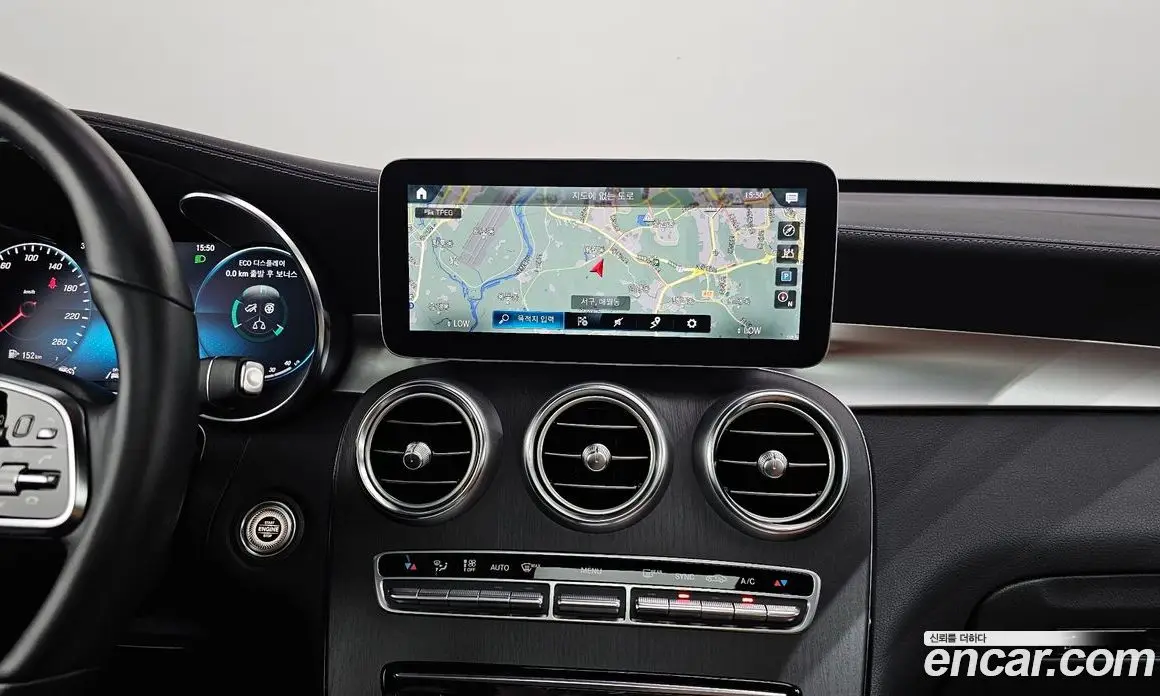 Mercedes-Benz GLC-Class 2023 2.0 автомат (гидро), фото 18