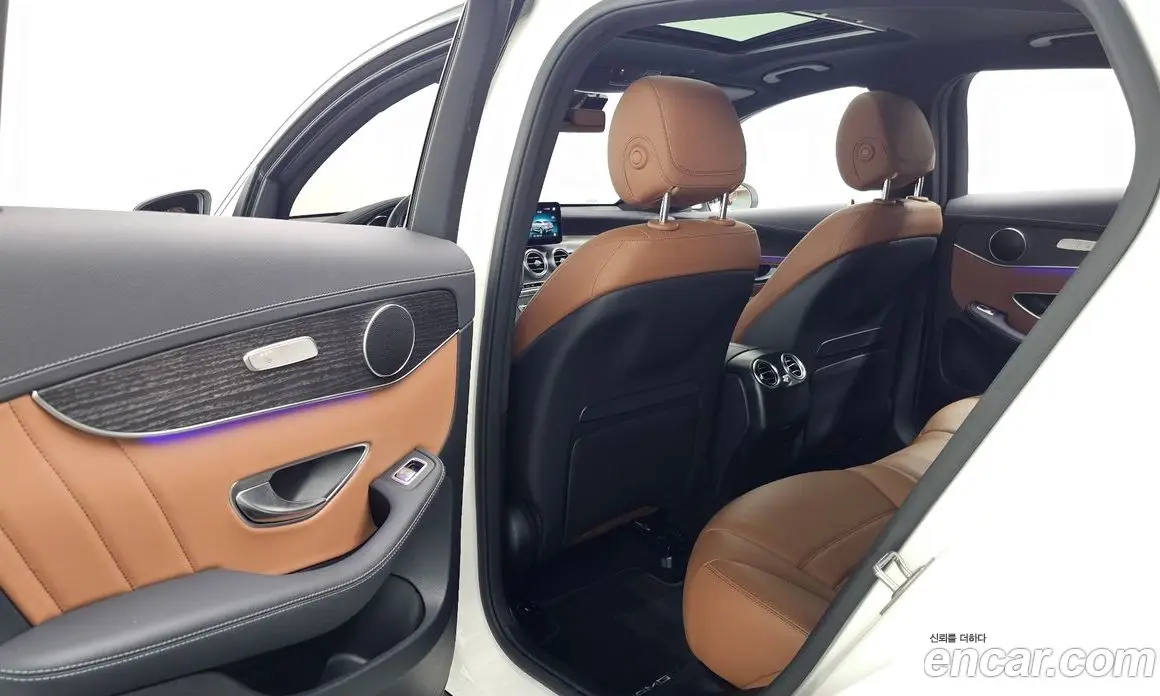 Mercedes-Benz GLC-Class 2023 2.0 автомат (гидро), фото 22