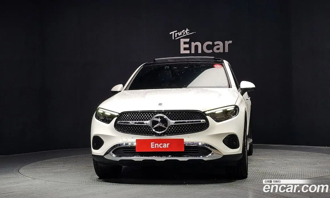 Mercedes-Benz GLC-Class 2024 2.0 автомат (гидро), фото 3