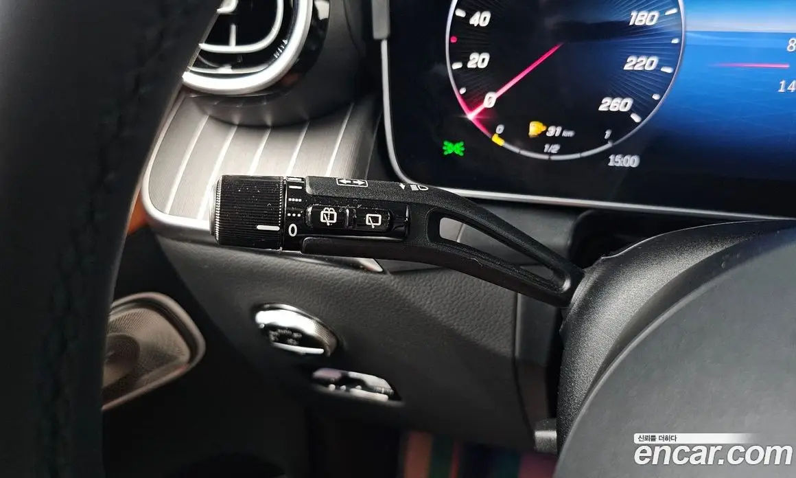 Mercedes-Benz GLC-Class 2024 2.0 автомат (гидро), фото 20