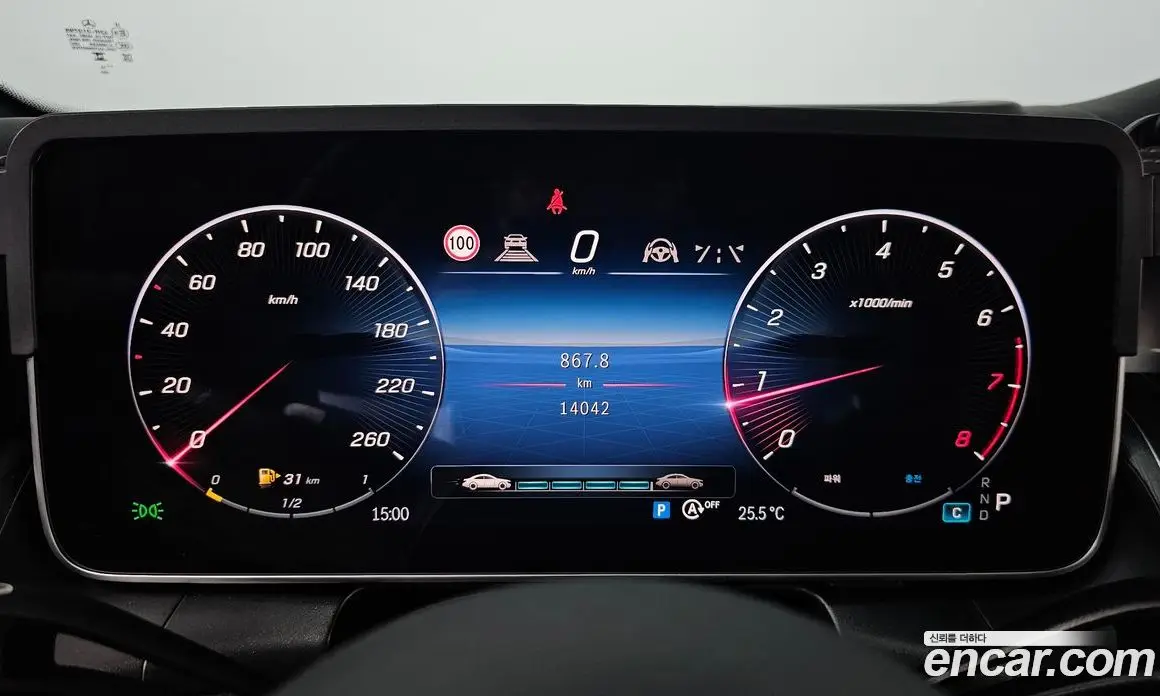 Mercedes-Benz GLC-Class 2024 2.0 автомат (гидро), фото 10