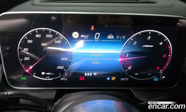 Mercedes-Benz GLC-Class 2024 2.0 автомат (гидро), миниатюра 8