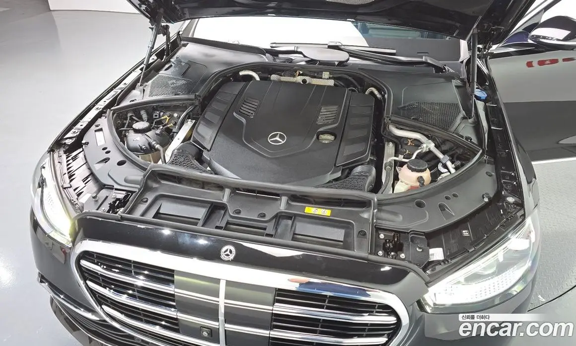 Mercedes-Benz S-Class 2021 4.0 автомат (гидро), фото 5