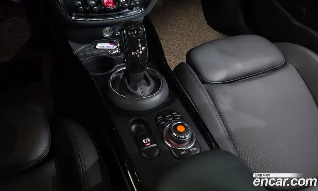 Mini Clubman 2020 2.0 автомат (гидро), миниатюра 9