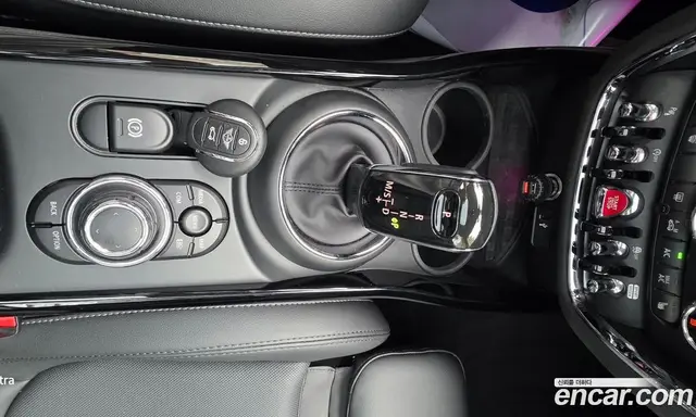 Mini Clubman 2022 1.5 автомат (гидро), миниатюра 9