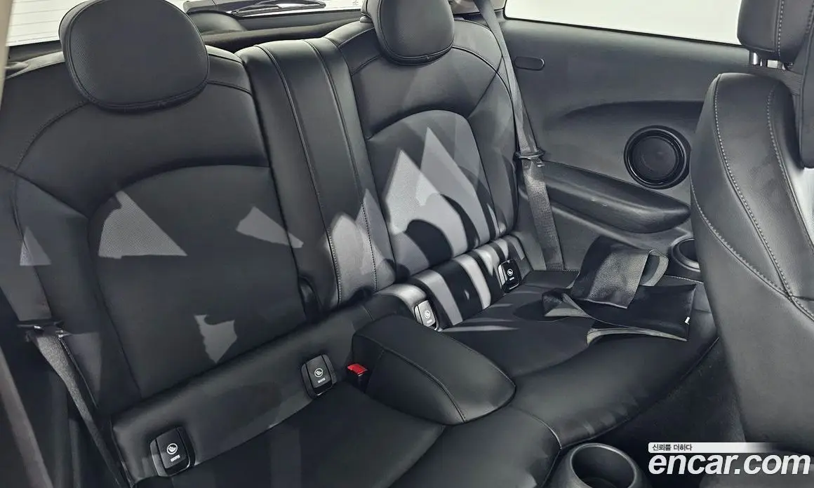Mini Cooper 2020 1.5 автомат (гидро), фото 18