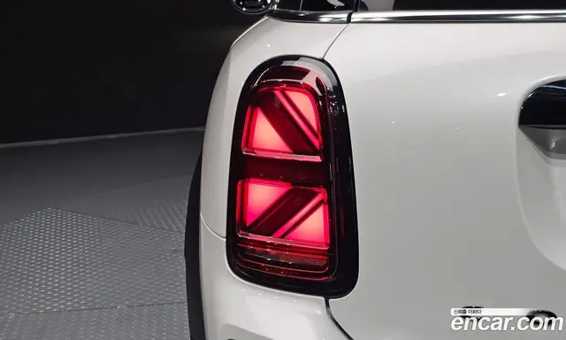 Mini Countryman 2024 2.0 автомат (гидро), миниатюра 9