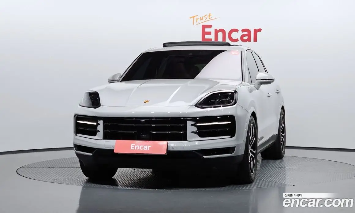 Porsche Cayenne 2024 3.0 автомат (гидро), фото 3