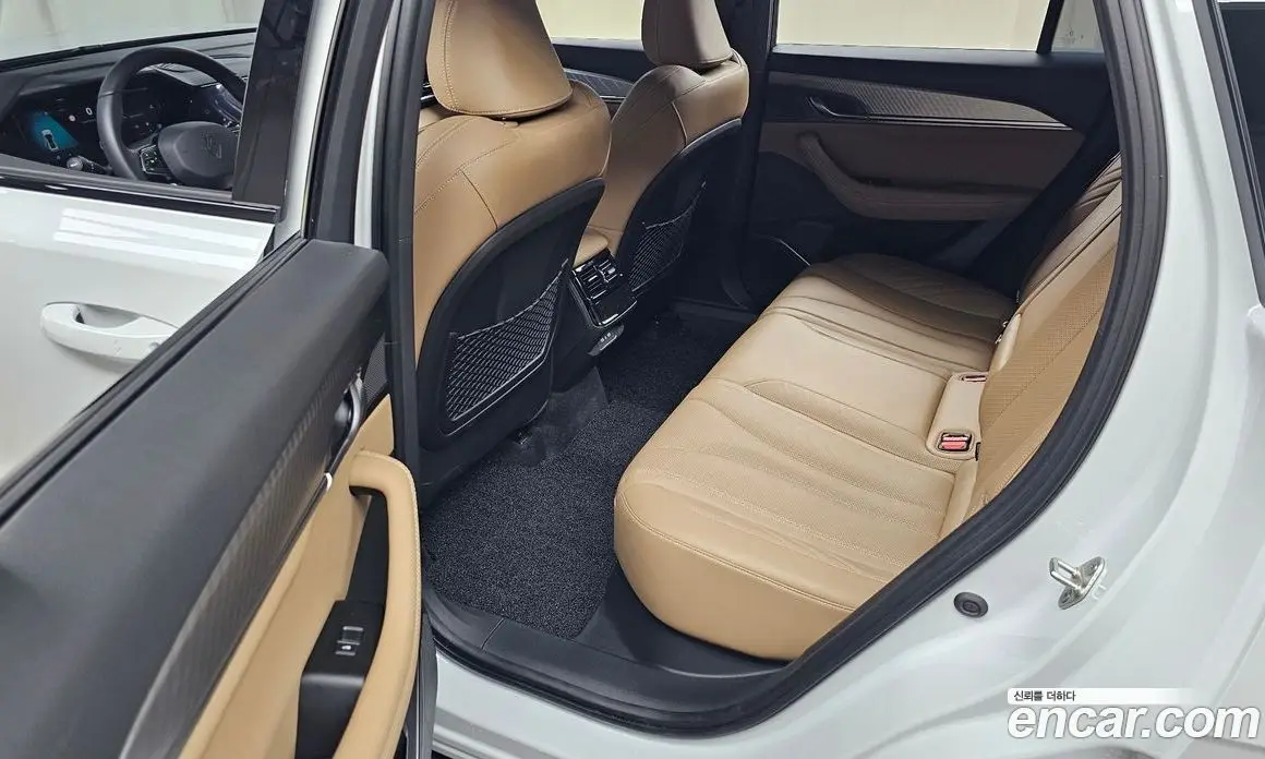 Renault (Samsung) Grand Koleos 2025 1.5 автомат (гидро), фото 17