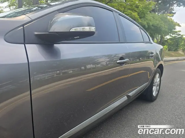 Renault (Samsung) SM3 2016 1.6 автомат (гидро), миниатюра 7