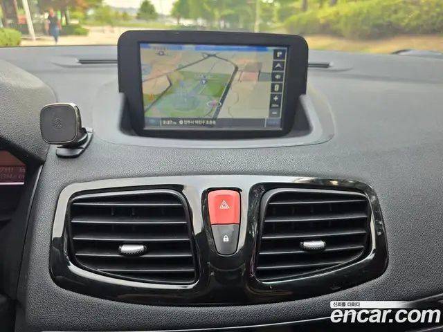 Renault (Samsung) SM3 2016 1.6 автомат (гидро), миниатюра 10