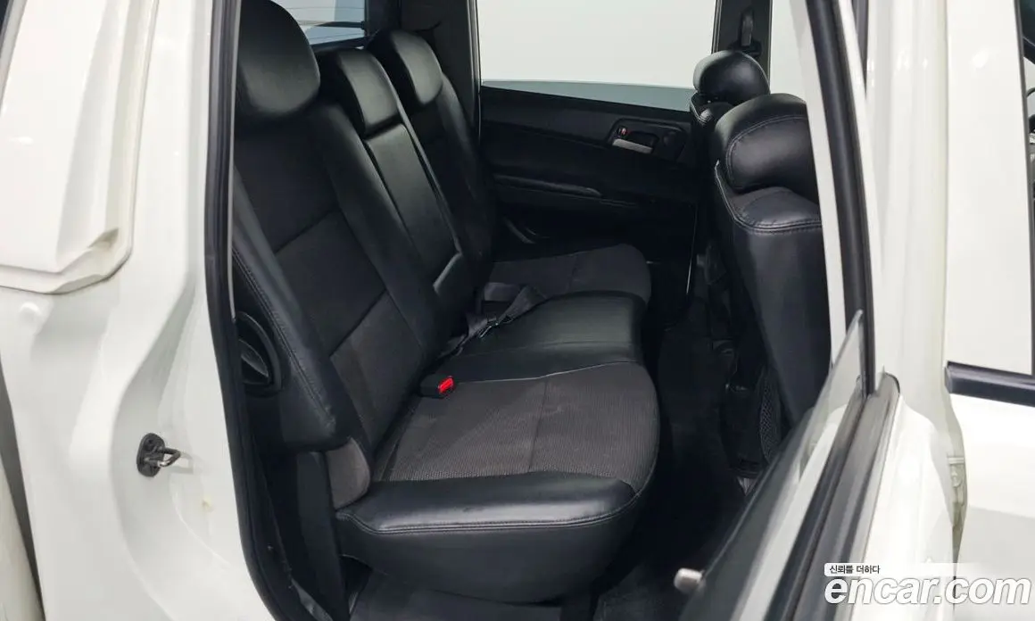 SsangYong Korando 2012 2.0 автомат (гидро), фото 18