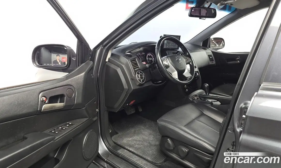 SsangYong Korando 2015 2.0 автомат (гидро), фото 12