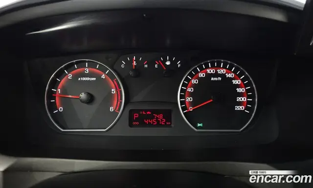 SsangYong Korando 2015 2.0 автомат (гидро), миниатюра 10
