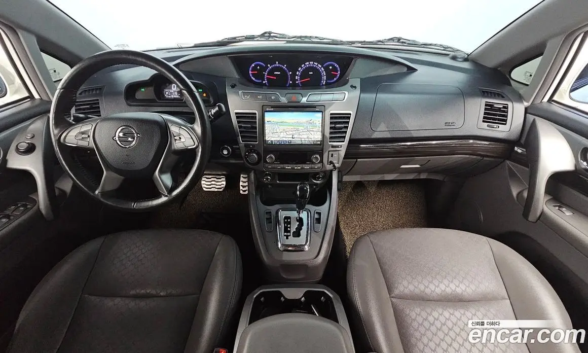 SsangYong Korando 2016 2.2 автомат (гидро), фото 9