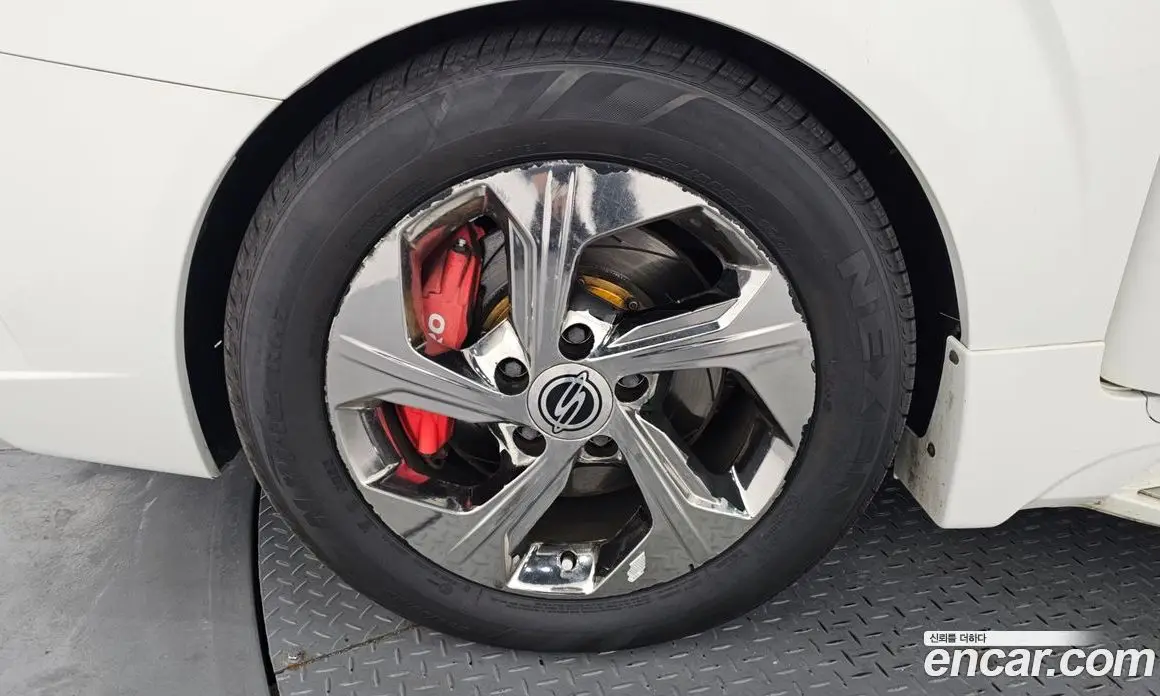 SsangYong Korando 2018 2.2 автомат (гидро), фото 5 SsangYong Korando 2018 2.2 автомат (гидро), фото 5