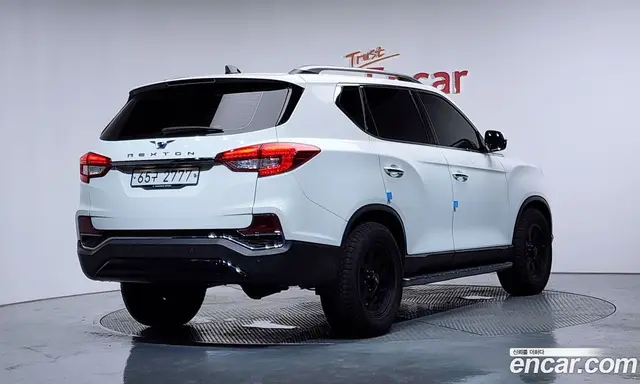 SsangYong Rexton 2017 2.2 автомат (гидро), миниатюра 2