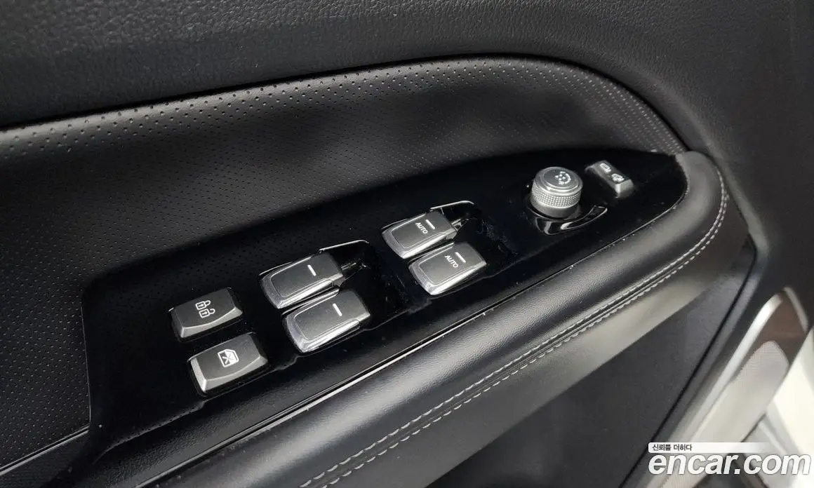 SsangYong Rexton 2017 2.2 автомат (гидро), фото 35