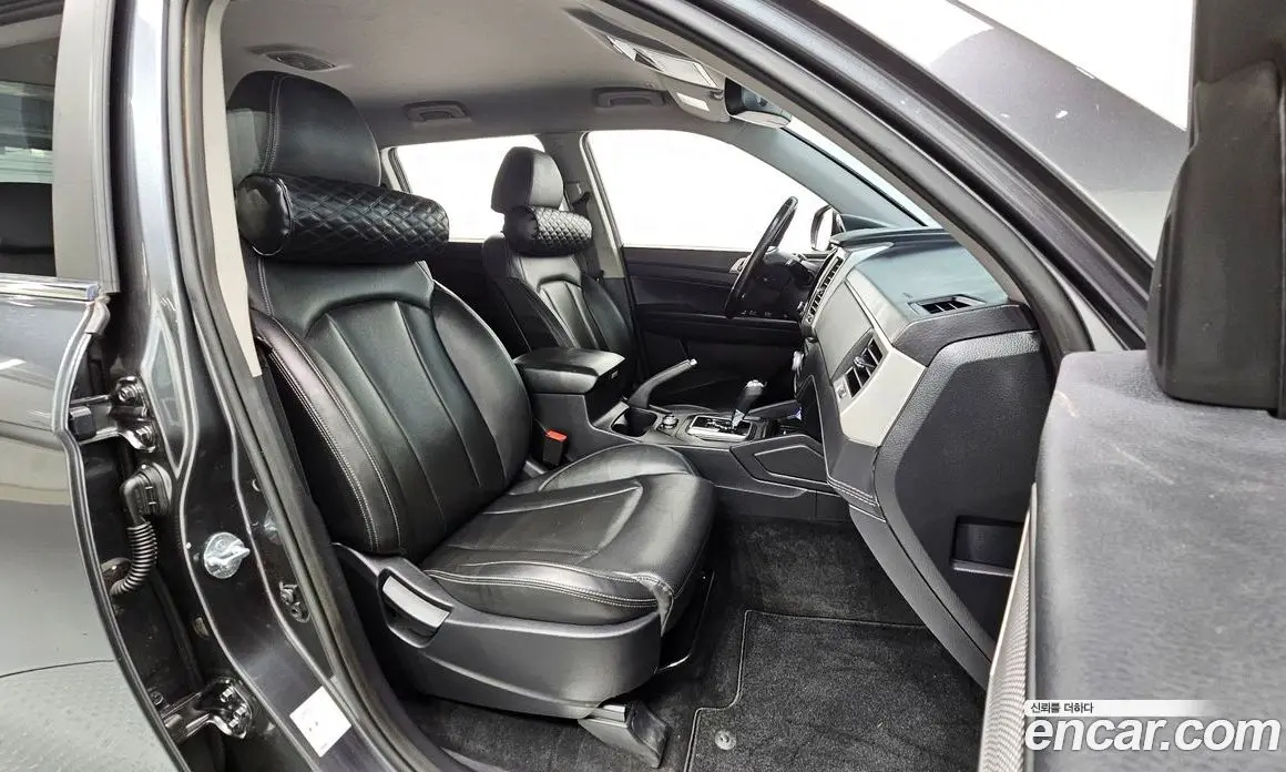 SsangYong Rexton 2018 2.2 автомат (гидро), фото 16
