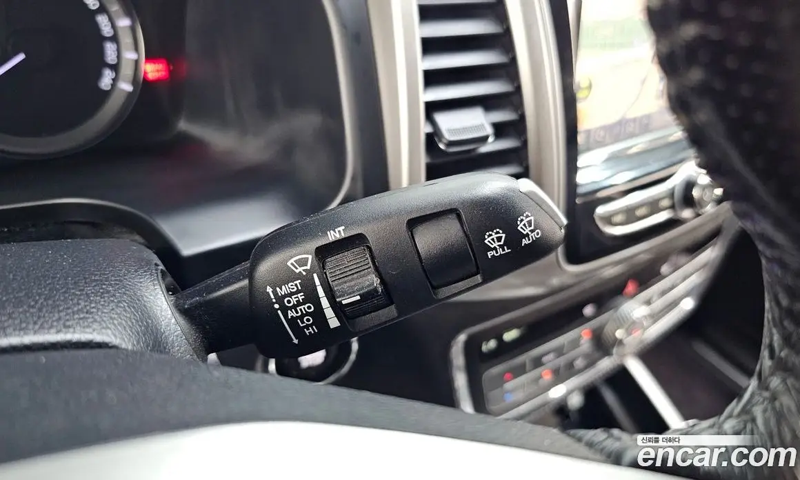SsangYong Rexton 2018 2.2 автомат (гидро), фото 29