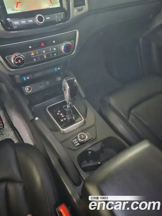 SsangYong Rexton 2018 2.2 автомат (гидро), фото 17