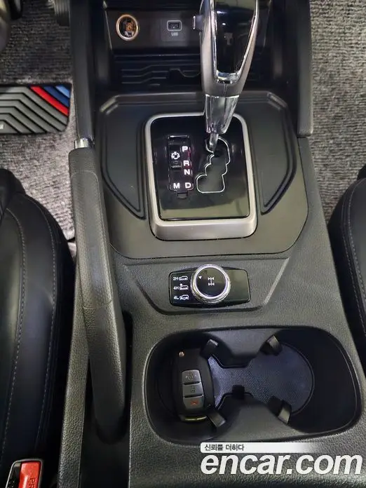 SsangYong Rexton 2018 2.2 автомат (гидро), фото 18