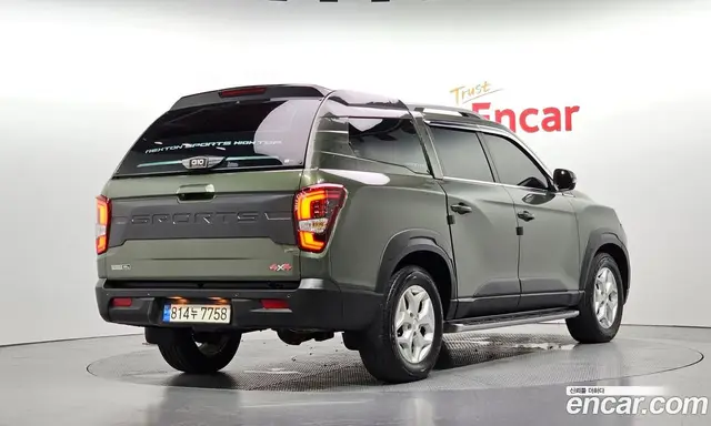SsangYong Rexton 2022 2.2 автомат (гидро), миниатюра 2