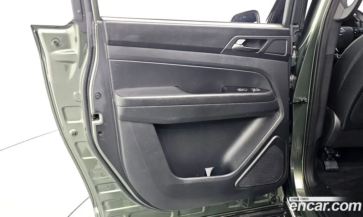 SsangYong Rexton 2022 2.2 автомат (гидро), фото 15