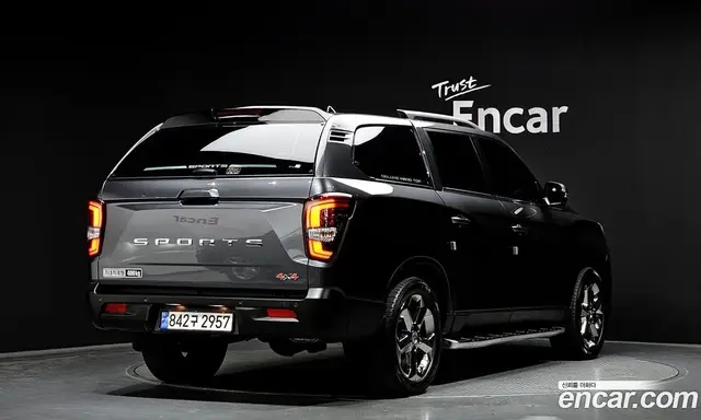 SsangYong Rexton 2023 2.2 автомат (гидро), миниатюра 2