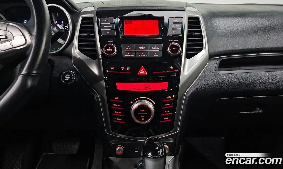 SsangYong TIBOLI 2015 1.6 автомат (гидро), фото 19