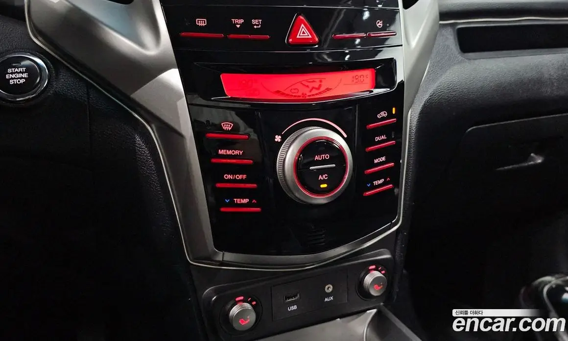 SsangYong TIBOLI 2015 1.6 автомат (гидро), фото 21