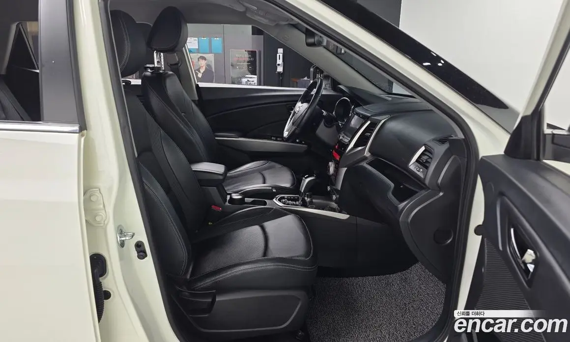 SsangYong TIBOLI 2016 1.6 автомат (гидро), фото 11