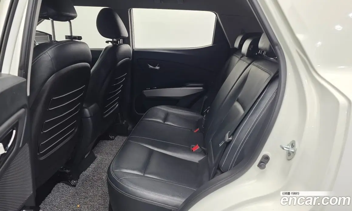 SsangYong TIBOLI 2016 1.6 автомат (гидро), фото 12