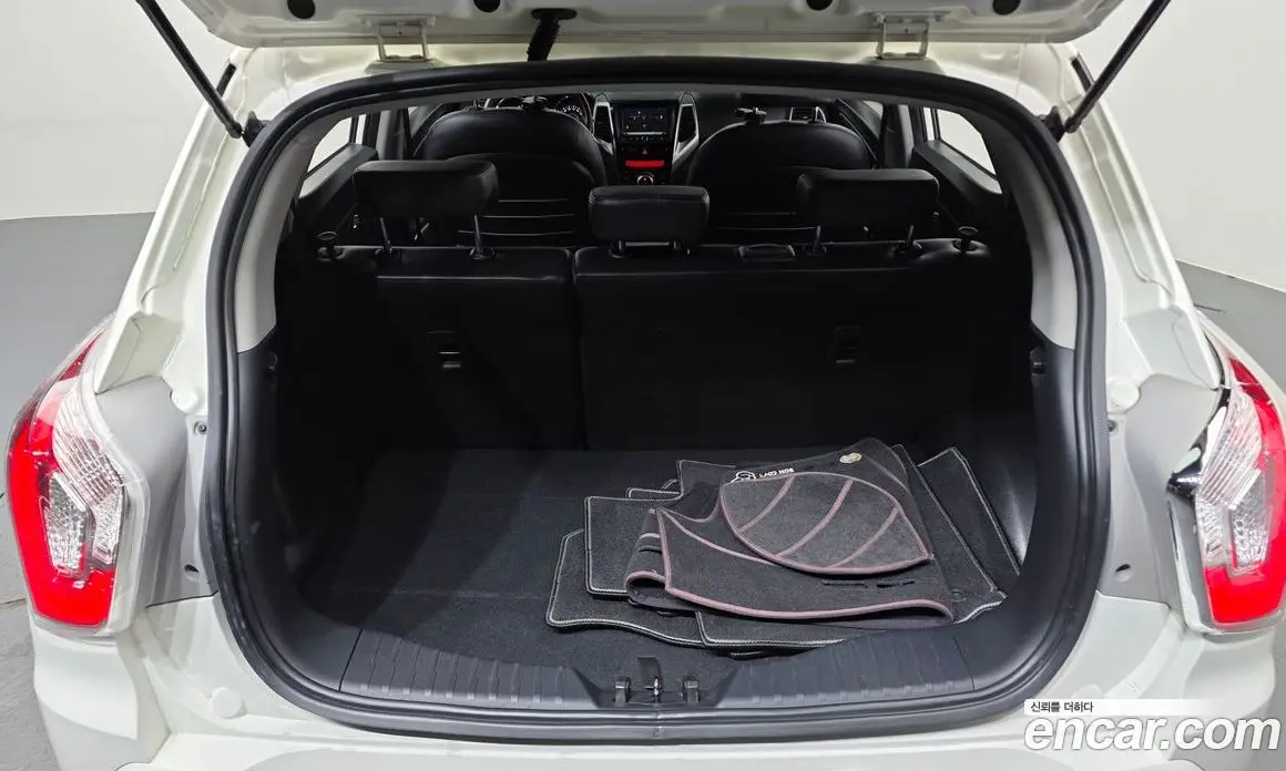SsangYong TIBOLI 2016 1.6 автомат (гидро), фото 20