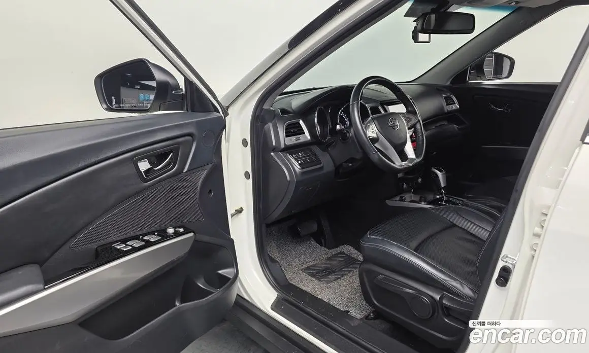 SsangYong TIBOLI 2016 1.6 автомат (гидро), фото 10