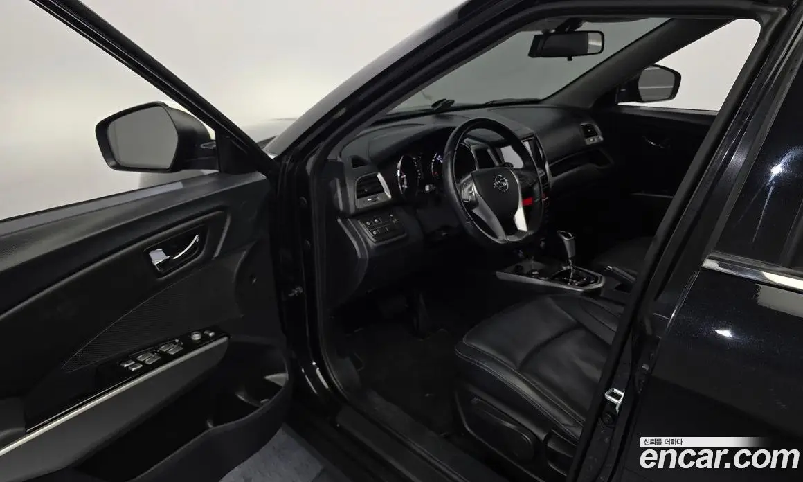 SsangYong TIBOLI 2016 1.6 автомат (гидро), фото 10