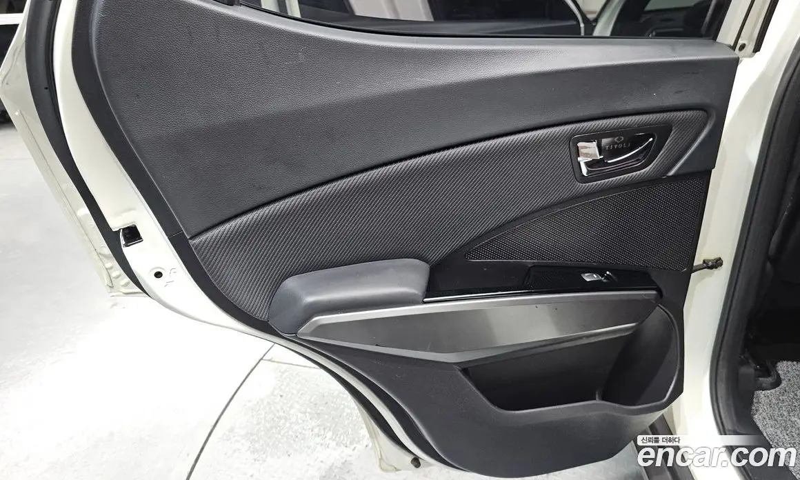 SsangYong TIBOLI 2019 1.6 автомат (гидро), фото 15