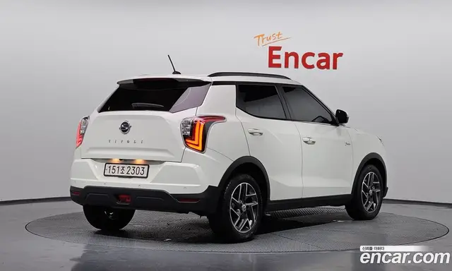 SsangYong TIBOLI 2022 1.5 автомат (гидро), миниатюра 2