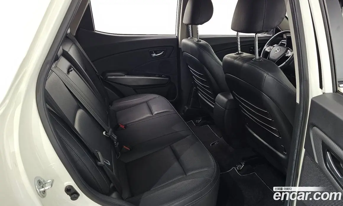 SsangYong TIBOLI 2022 1.5 автомат (гидро), фото 11