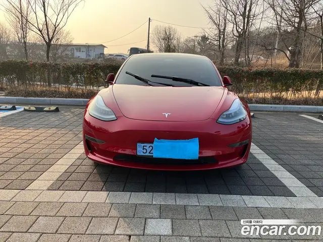 Tesla Model 3 2022 автомат (гидро), миниатюра 2