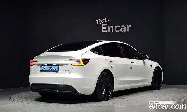 Tesla Model 3 2024 0.2 автомат (гидро), миниатюра 2