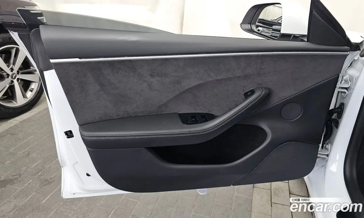 Tesla Model 3 2024 0.2 автомат (гидро), фото 14