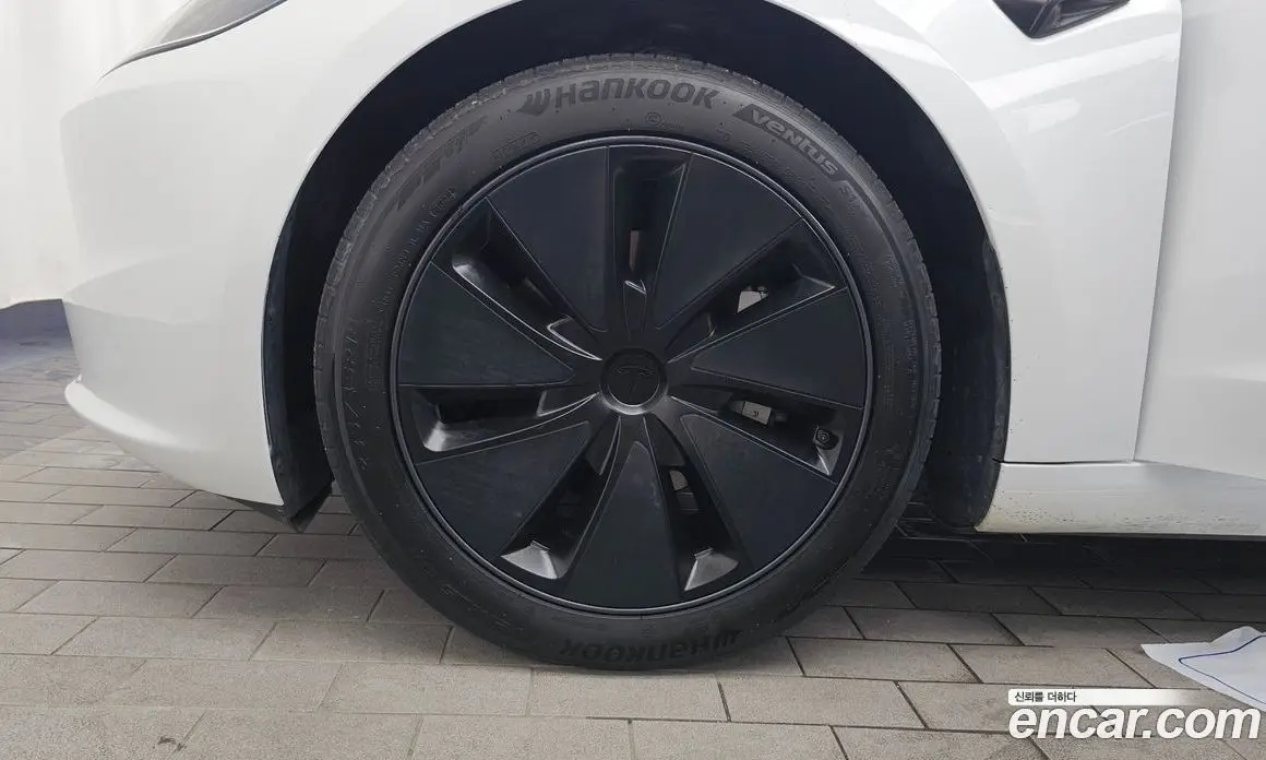 Tesla Model 3 2024 0.2 автомат (гидро), фото 5