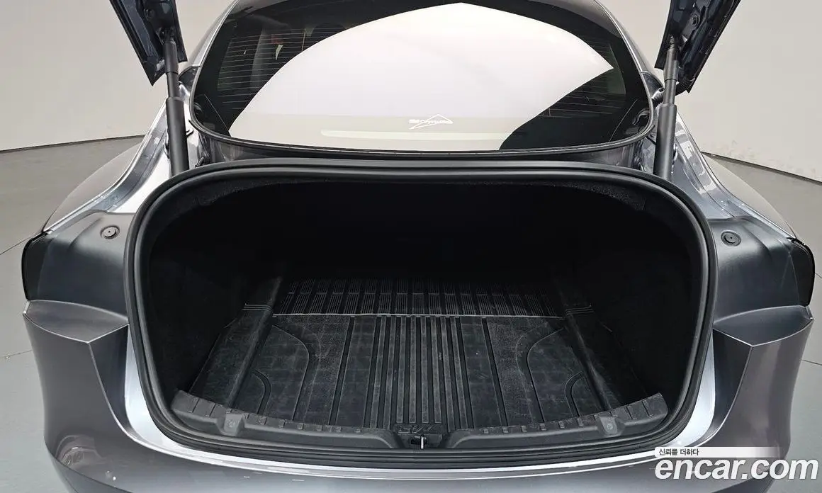 Tesla Model 3 2024 0.2 автомат (гидро), фото 25