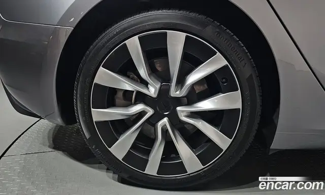 Tesla Model 3 2024 0.2 автомат (гидро), миниатюра 6